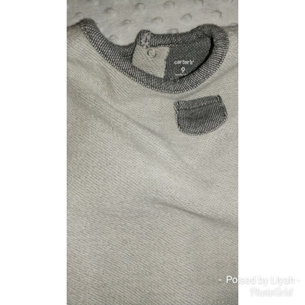 Carter's 2- piece grey set 9 Months - Picture 3 of 4